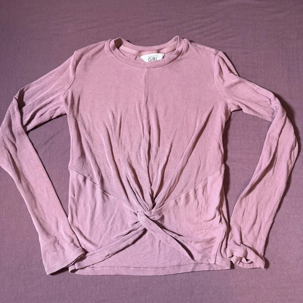 Athleta Girl Give It A Twist Top Long Sleeve Shirt Mauve/Pink - Size M 8/10